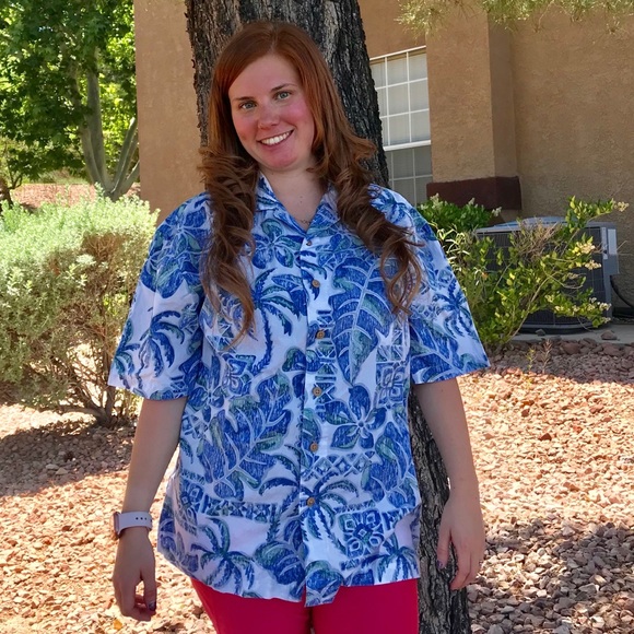 Batck Bay Floral Hawaiian Button Down T-Shirt - Picture 2 of 5